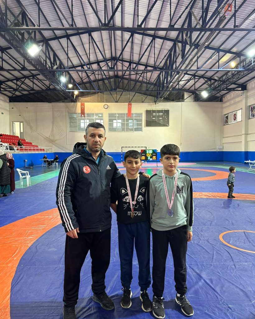 Okul Sporlarında Dereceye Giren Sporcularımız